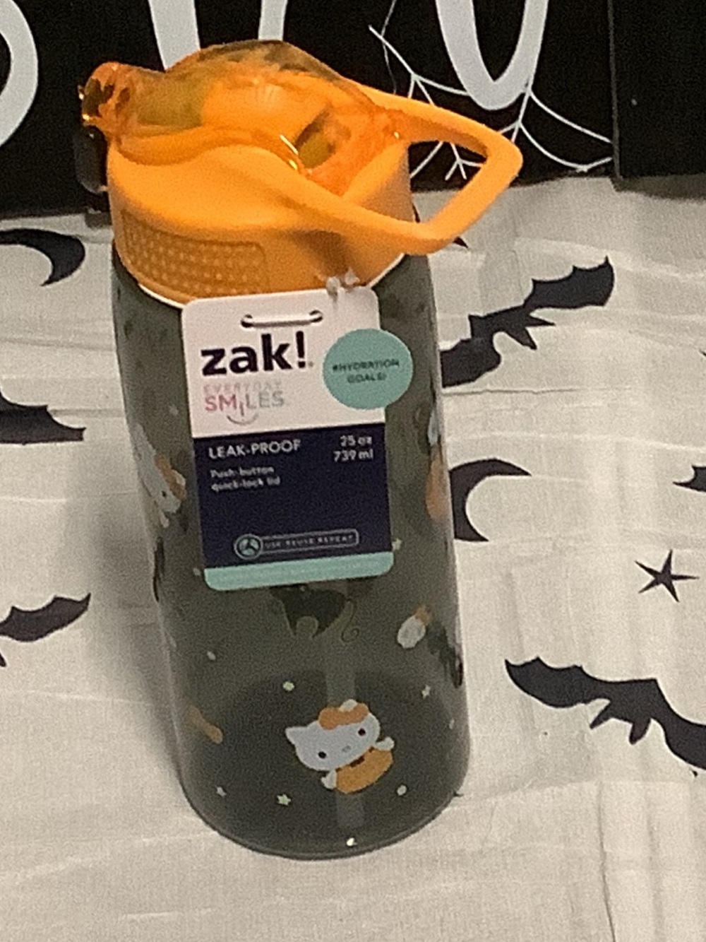 Zak! Smiles 25oz Cute Hello Kitty Print Water Bottle - Orange Lid